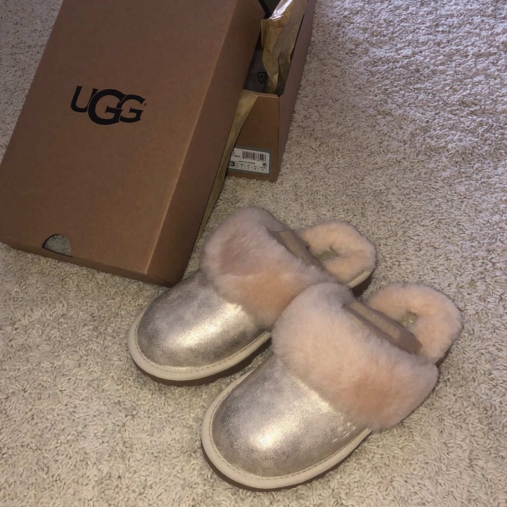 New girls gold metallic Ugg slippers size 3